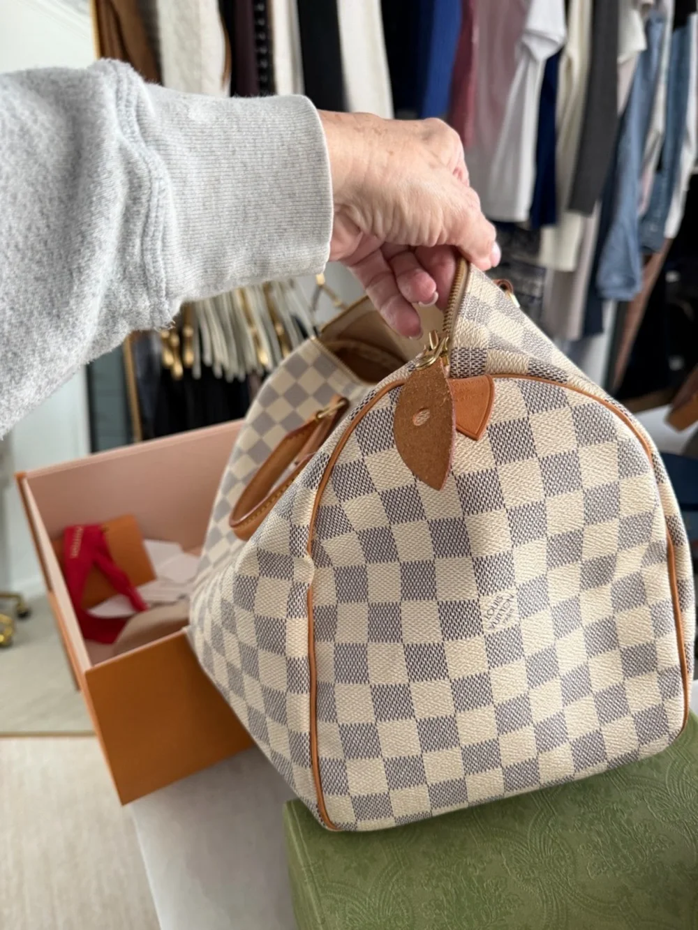 Louis Vuitton Damier Azur speedy 30 in Beige and Tan - Picture 5 of 16